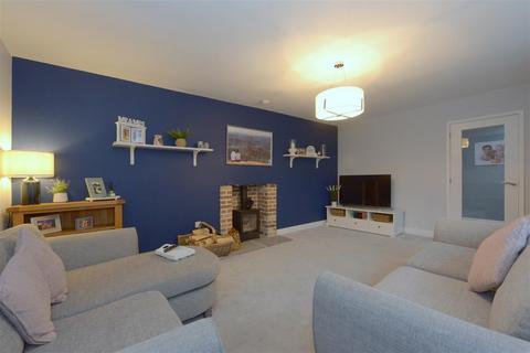 4 bedroom detached house for sale, Tilstock Crescent, Sutton Farm, Shrewsbury