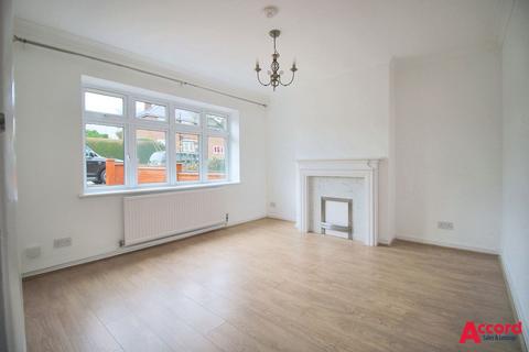 3 bedroom house to rent, Collier Row, Romford, RM5