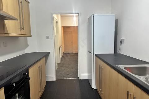 1 bedroom flat to rent, Warwick Road, Acocks Green, B27