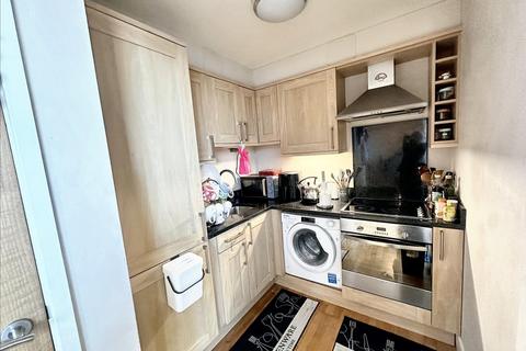 1 bedroom house to rent, Durnford Street, Plymouth PL1