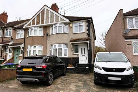 4 bedroom semi-detached house for sale, Collindale Avenue, Northumberland Heath, Erith