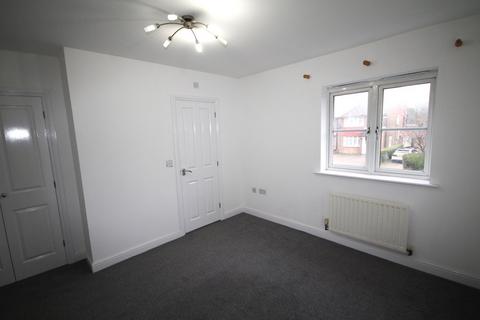 3 bedroom semi-detached house to rent, Cressex Road, High Wycombe HP12