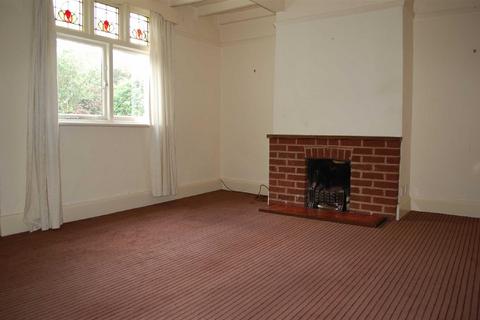 3 bedroom cottage to rent, 37 Mount Road, Tettenhall Wood