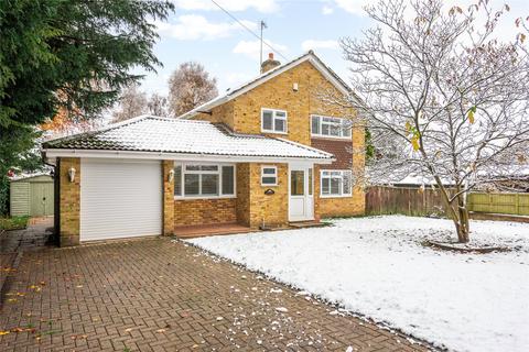 3 bedroom detached house to rent, Woodside, Aspley Guise, Milton Keynes, Bedfordshire, MK17