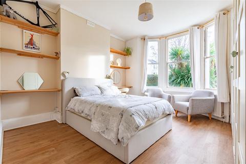 2 bedroom flat for sale, Ditchling Rise, Brighton