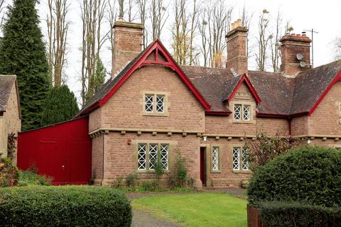 4 bedroom semi-detached house to rent, Eastnor, Ledbury HR8