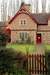 4 bedroom semi-detached house to rent, Eastnor, Ledbury HR8