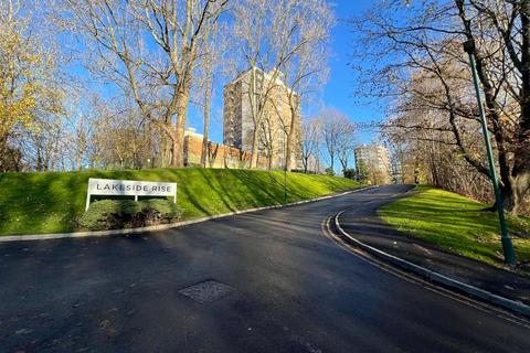 2 bedroom apartment for sale, Lakeside Rise, Manchester, M9