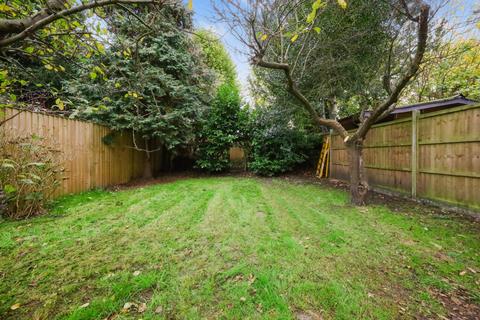 4 bedroom semi-detached house for sale, Westcoombe Avenue, London SW20