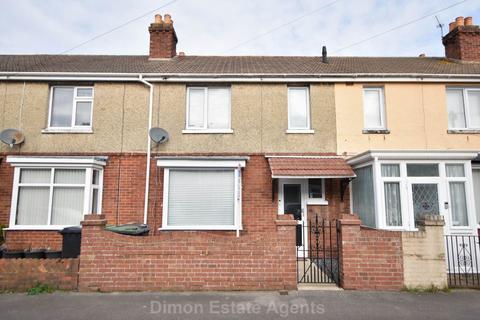 3 bedroom terraced house for sale, Harcourt Road, Gosport