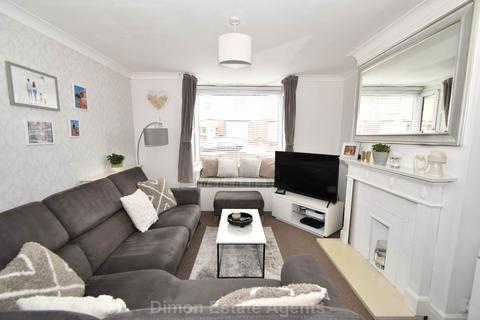 3 bedroom terraced house for sale, Harcourt Road, Gosport