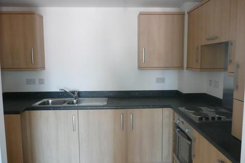 2 bedroom flat to rent, Drummond Grove, Ashford TN24