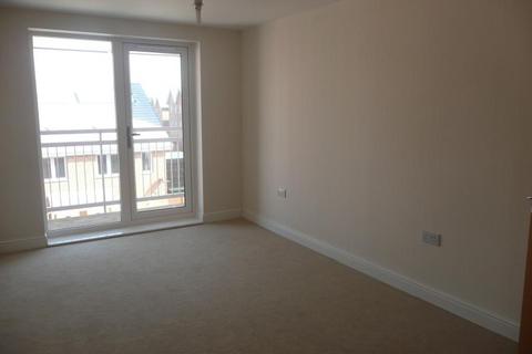 2 bedroom flat to rent, Drummond Grove, Ashford TN24