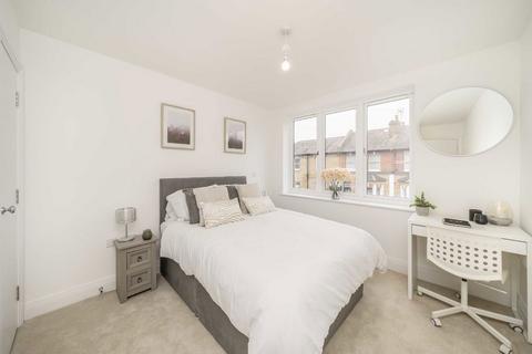 1 bedroom flat for sale, Hartfield Road, Wimbledon SW19