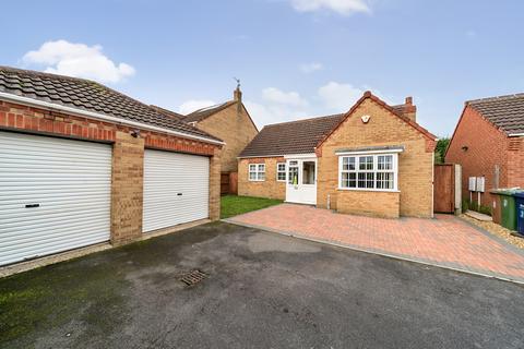 3 bedroom bungalow for sale, Walnut Close, Whittlesey, Peterborough, Cambridgeshire