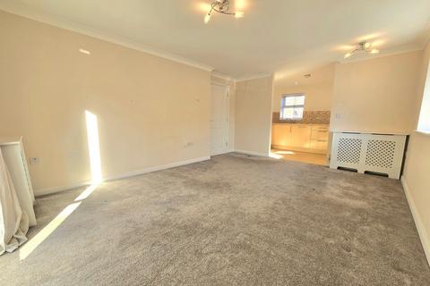 2 bedroom flat to rent, ONLINE ENQUIRIES ONLY! Whites Way, Hedge End