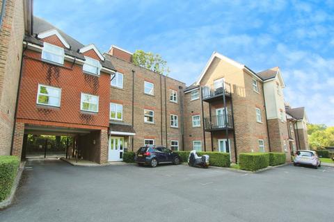 2 bedroom flat for sale, Hursley Road, Eastleigh SO53