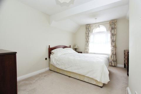 4 bedroom detached house for sale, Moorland Close, Southampton SO45