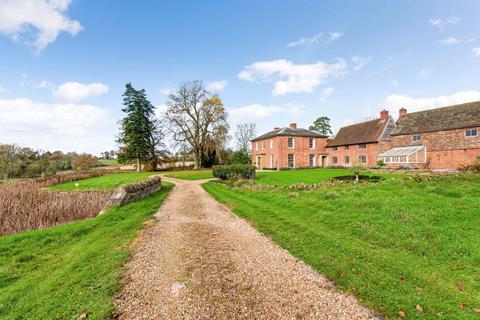 4 bedroom detached house to rent, Worcester, Worcestershire