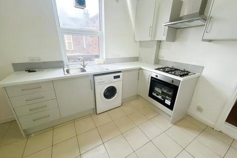 2 bedroom flat to rent, Palatine Road, Manchester, Greater Manchester, M22