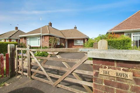 2 bedroom detached bungalow for sale, Lepe Road, Southampton SO45