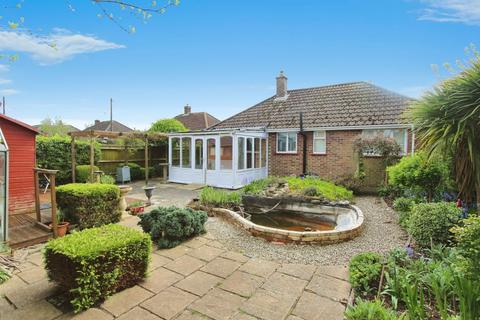 2 bedroom detached bungalow for sale, Lepe Road, Southampton SO45