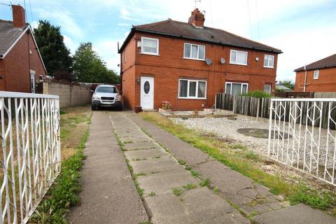 3 bedroom semi-detached house for sale, Redhill Avenue, Castleford