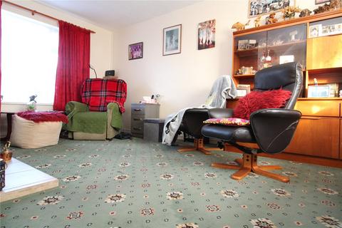 3 bedroom terraced house for sale, Weyhill Close, Park North, Swindon, Wiltshire, SN3