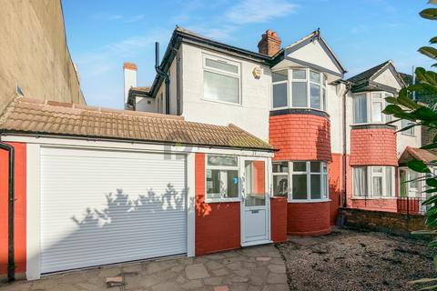 3 bedroom semi-detached house for sale, Courtney Road, Waddon, CR0 4LS