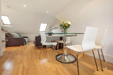 1 bedroom flat to rent, Leander Road, SW2