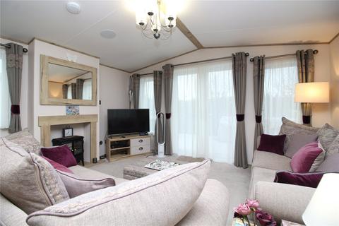 2 bedroom park home for sale, Barton Meadow, Hoburne Naish, Barton On Sea, Hampshire, BH25