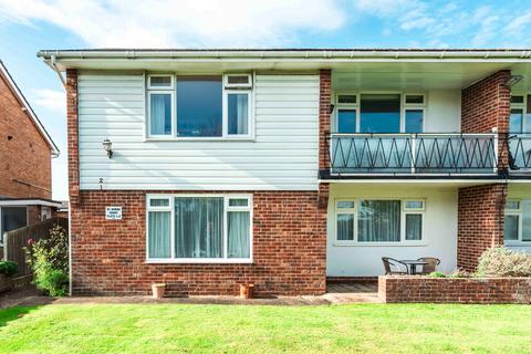 2 bedroom flat for sale, Sea Lane, Worthing BN12