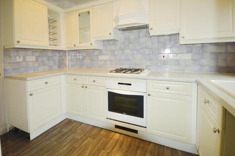 2 bedroom house to rent, Guernsey Way, Kennington, Ashford