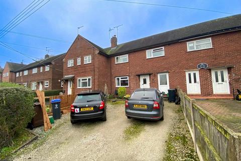 3 bedroom semi-detached house to rent, Wentlows Avenue, Stoke-On-Trent ST10