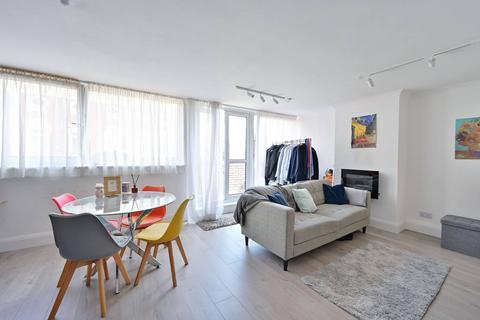 1 bedroom flat for sale, The Platt, West Putney, London, SW15