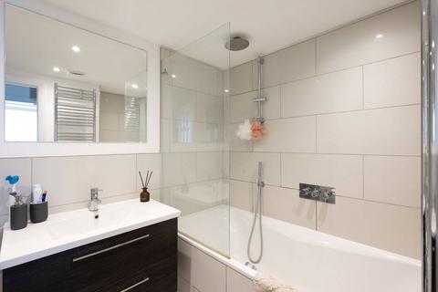 1 bedroom flat for sale, The Platt, West Putney, London, SW15