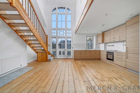 3 bedroom penthouse for sale, Chalcot Gardens, Loondon NW3