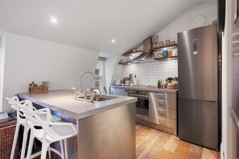 2 bedroom apartment for sale, Strand, London WC2R