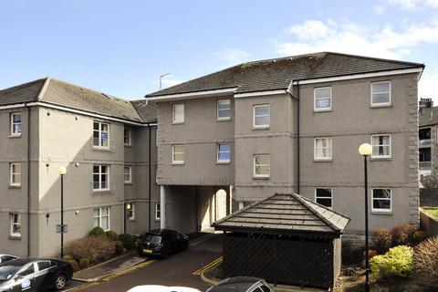 2 bedroom flat to rent, Willowgate Close, Aberdeen, AB11