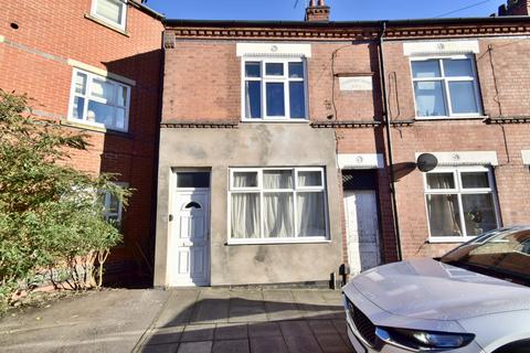 3 bedroom end of terrace house for sale, Tudor Road, Newfoundpool, Leicester, LE3