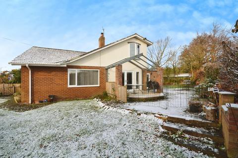 4 bedroom detached bungalow for sale, Bridge Street, Howden Le Wear, Crook