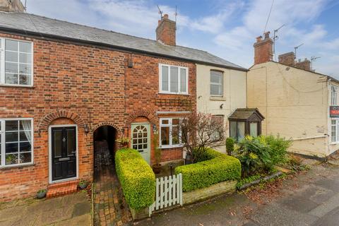 2 bedroom cottage for sale, Main Road, Moulton