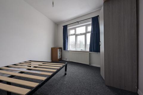 1 bedroom flat to rent, Belvue Road, Middlesex, Northolt, UB5