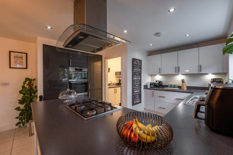 31 Sutton Crescent, Barton Under Needwood, Burton-on-trent, DE13 8FE
