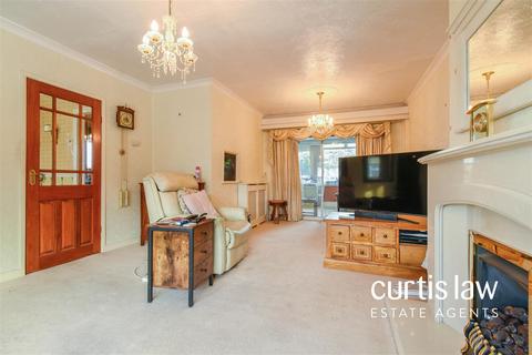 3 bedroom semi-detached house for sale, Windsor Road, Blackburn