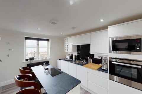 1 bedroom flat for sale, CENTRAL RYDE