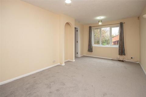 2 bedroom ground floor flat to rent, Hanover Walk, Hatfield, Hertfordshire