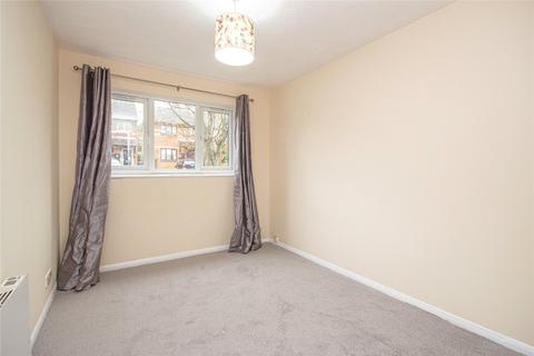 2 bedroom ground floor flat to rent, Hanover Walk, Hatfield, Hertfordshire