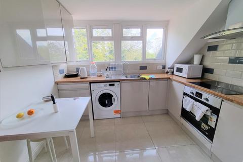 1 bedroom property to rent, London Road, 1460A London Road, Norbury