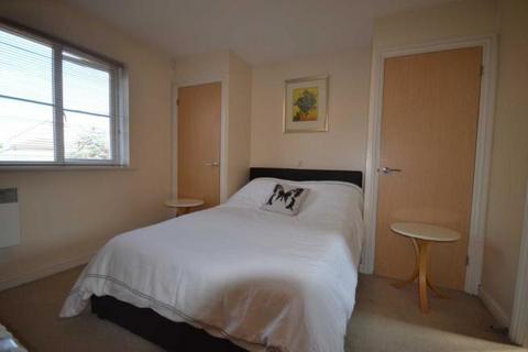 1 bedroom maisonette to rent, Yukon Road, Cheshunt, Herfordshire, EN10 6FN